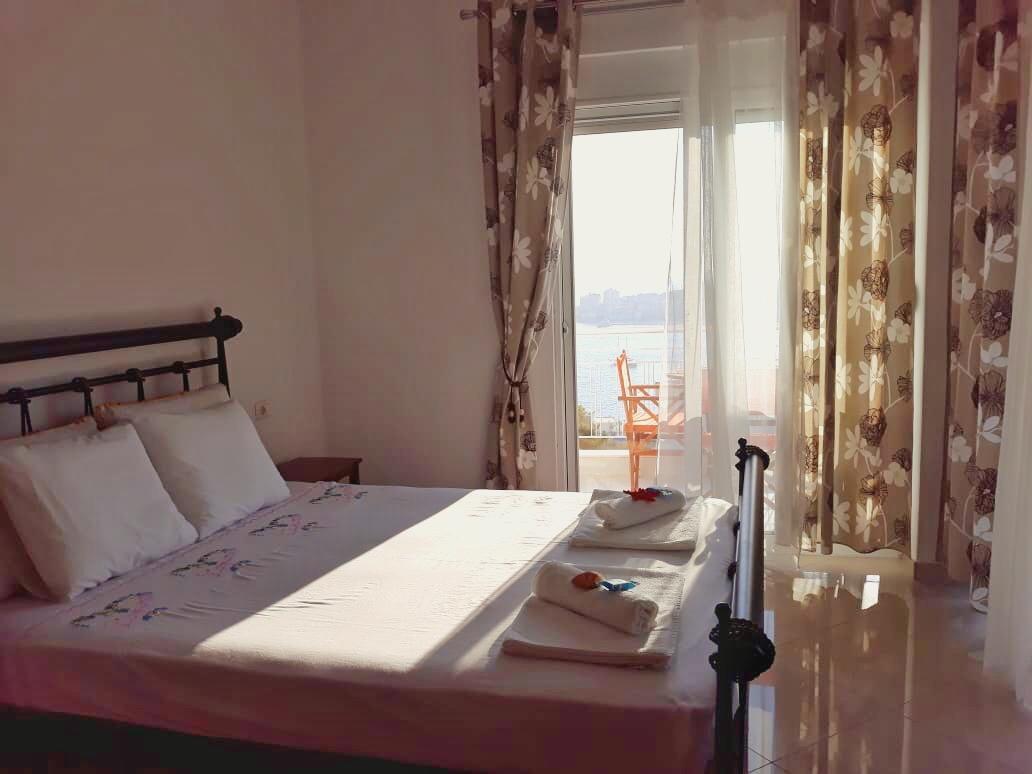 Alex Apartments Саранда Екстер'єр фото